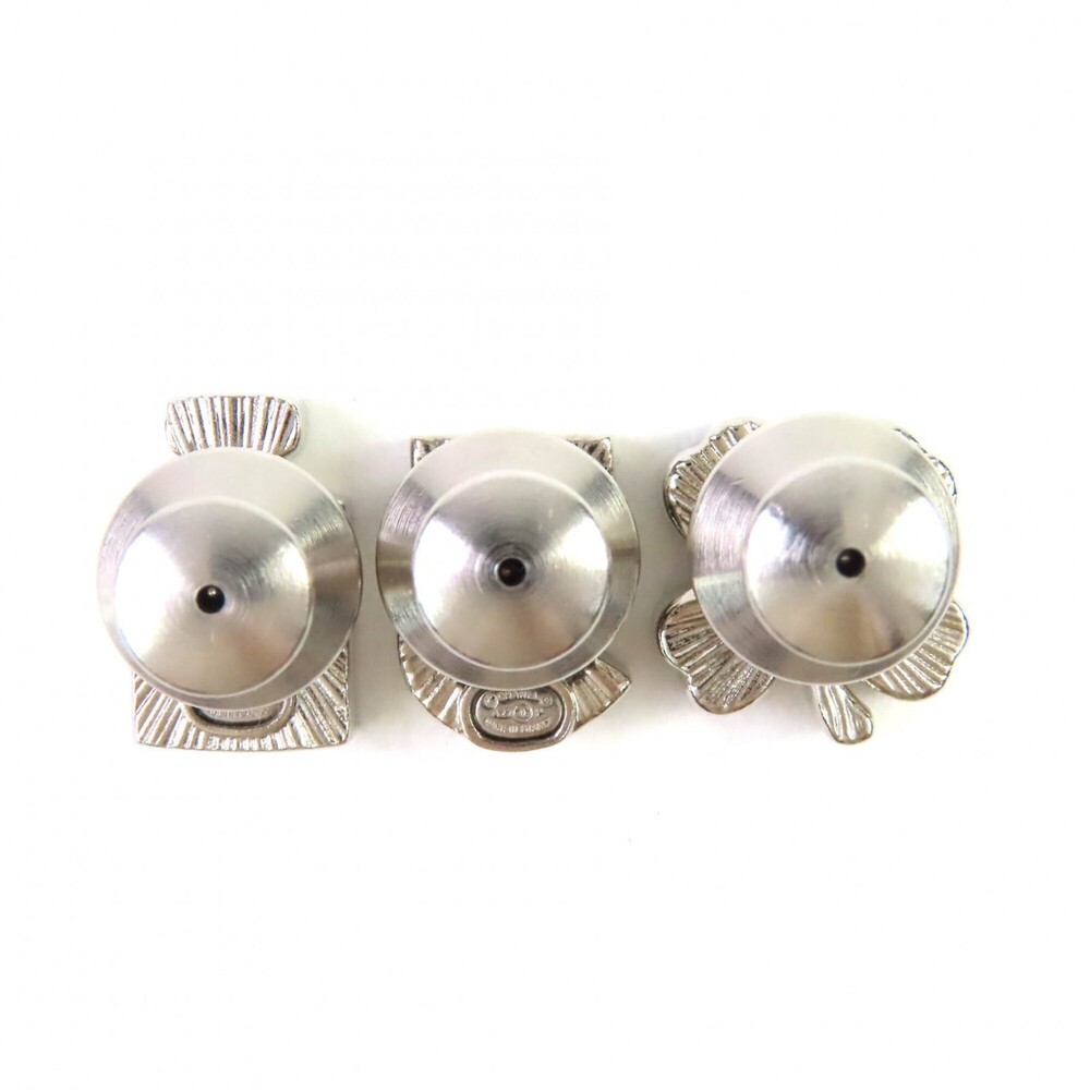 CHANEL Silver Logo Brooch - Picture 3 of 12